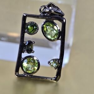 925 Sterling Silver Pendant with Natutal Peridot, Tourmaline & Chrome Diopside